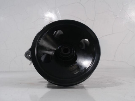 Pompe de direction MERCEDES CLASSE C 2000- Essence - 1