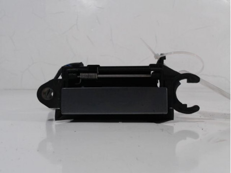 Poignee porte avant gauche AUDI A4 99-2001 Diesel - 1