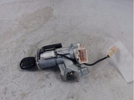 Antivol de direction TOYOTA AVENSIS VERSO 04-06 Diesel - 1