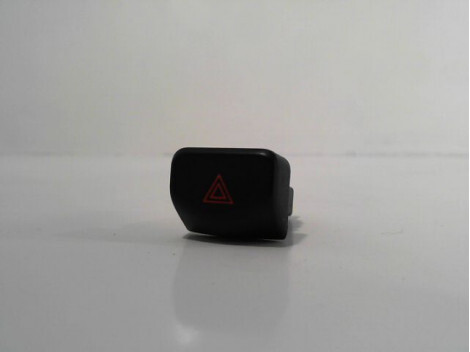 Bouton de warning NISSAN NOTE Diesel - 1