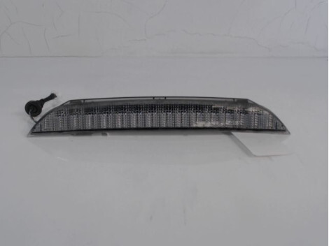 Feu arriere stop central MITSUBISHI OUTLANDER Diesel - 1