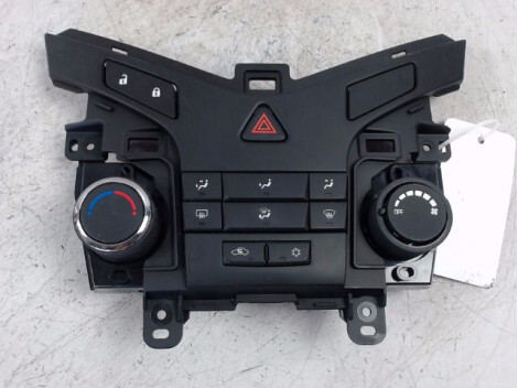 Commande chauffage CHEVROLET CRUZE Essence - 1