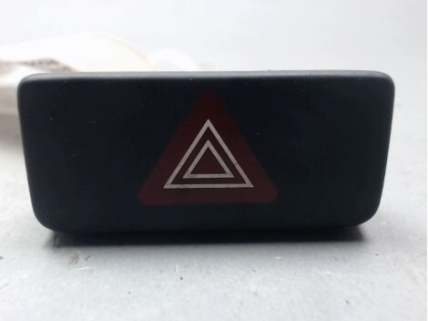 Bouton de warning NISSAN PIXO Essence - 1