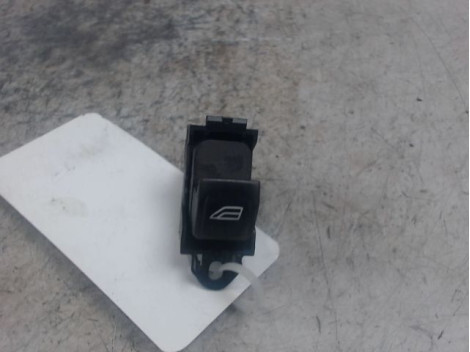 Interrupteur de leve vitre avant droit VOLVO C30 Diesel - 1
