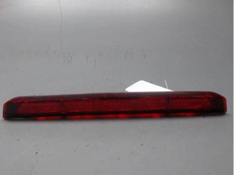 Feu arriere stop central FORD C-MAX Diesel - 1