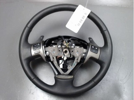 Volant TOYOTA YARIS II 2010- Essence - 1