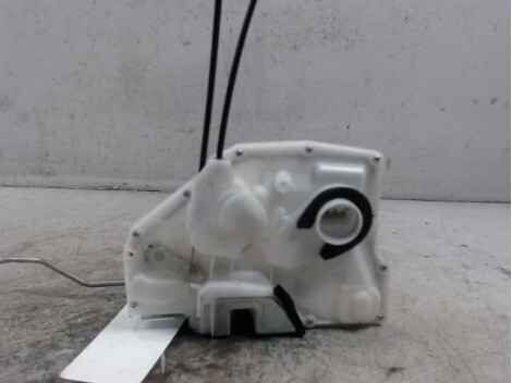 Serrure avant droit SUZUKI SX4 Diesel - 1