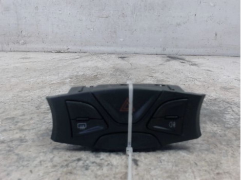 Bouton de warning FORD KA 2008- Essence - 1