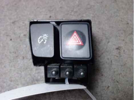 Bouton de warning TOYOTA PRIUS Electricité - 1