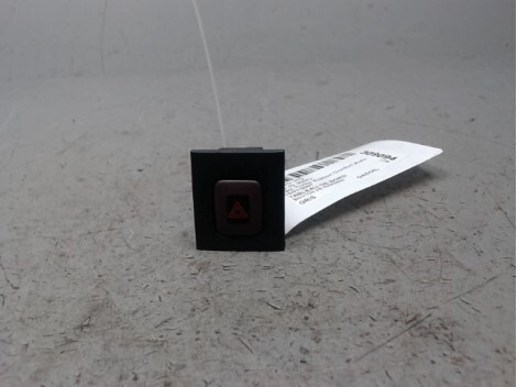 Bouton de warning VOLVO V70 2007- Diesel - 1