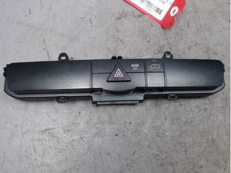 Bouton de warning VOLKSWAGEN CRAFTER 1 PHASE 2  Diesel CRAFTER 1 PHASE 2  DIESE Diesel - 1