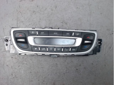 Commande chauffage RENAULT MEGANE Diesel - 1