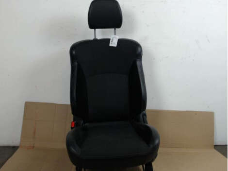 Siege avant gauche MITSUBISHI OUTLANDER Diesel - 1