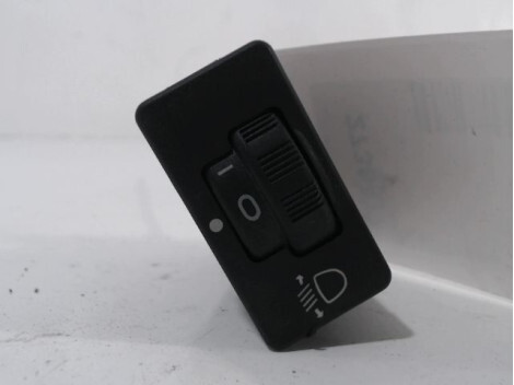 Commande de phare TOYOTA AYGO Essence - 1