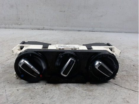 Commande chauffage AUDI A1 Diesel - 1