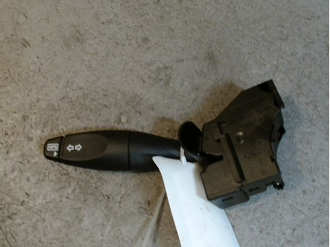 Commodo phare FORD MONDEO 2000-2007 Diesel - 1