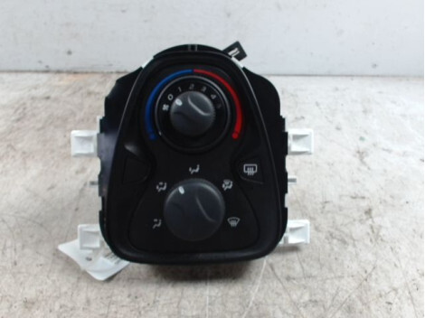 Commande chauffage PEUGEOT 108 Essence - 1