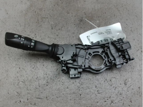 Commodo phare TOYOTA AURIS Essence - 1