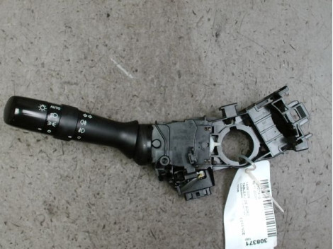 Commodo phare TOYOTA IQ 2008- Essence - 1
