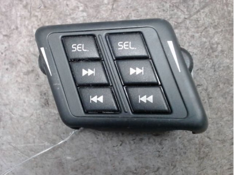 Commande autoradio VOLVO XC 90 1 PHASE 1  Diesel XC 90 1 PHASE 1  DIESEL Diesel - 1