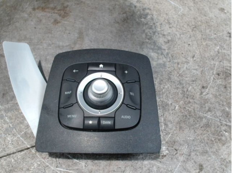 Commande GPS RENAULT SCENIC III 2009- Diesel - 1