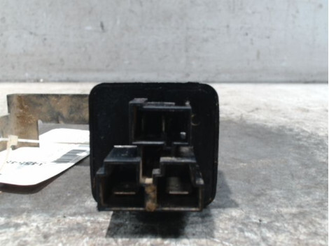 Boitier de prechauffage NISSAN TERRANO II 99-2002 Diesel - 1