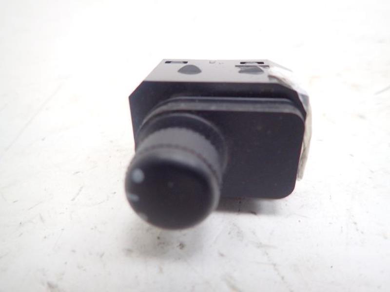 Commande retroviseurs SUZUKI SX4 - 1 Essence - 1