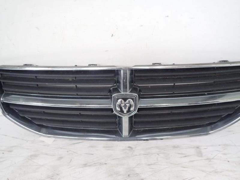 Calandre DODGE CALIBER Essence - 1