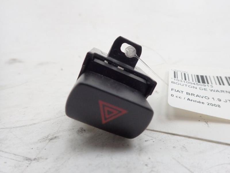 Bouton de warning FIAT BRAVO 2 Diesel - 1