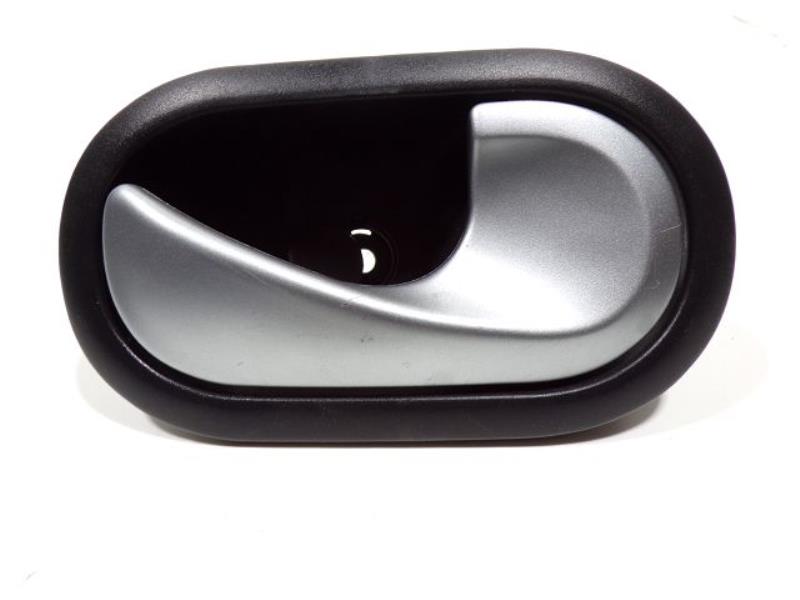 Poignee interieur arriere droit RENAULT CLIO 3 Diesel - 1