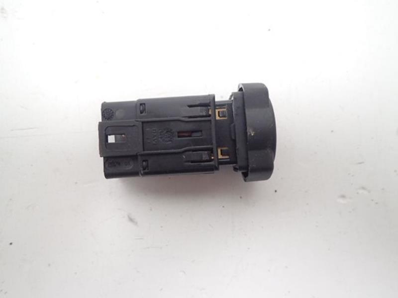 Bouton de warning DACIA SANDERO 1 STEPWAY Diesel - 1