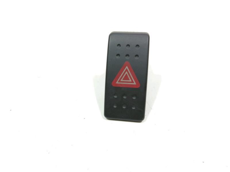 Bouton de warning SUZUKI SWIFT 3 Diesel - 1