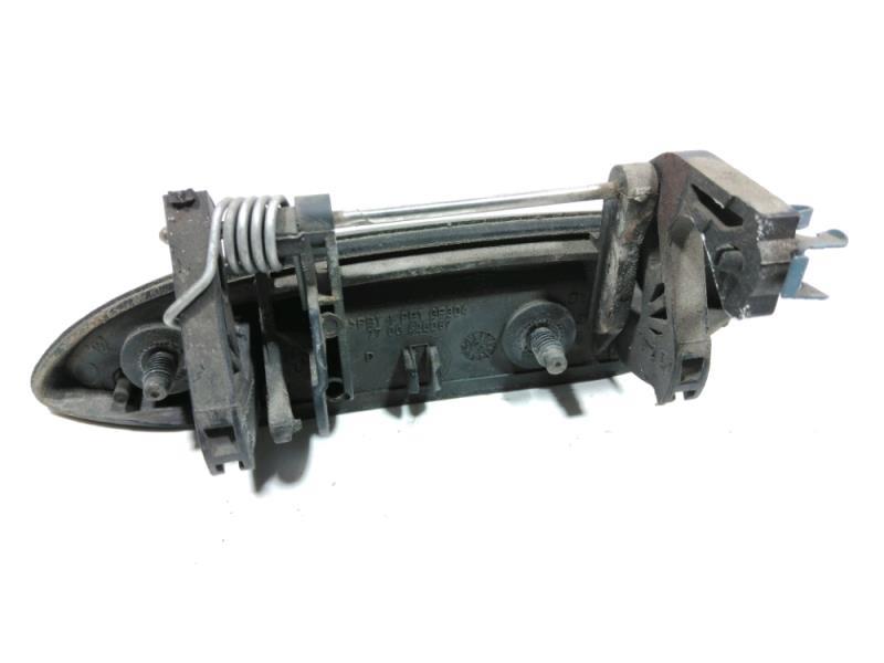 Poignee porte avant droit RENAULT CLIO 2 Diesel - 1