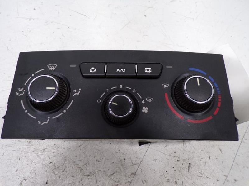 Commande chauffage PEUGEOT 207 Diesel - 1