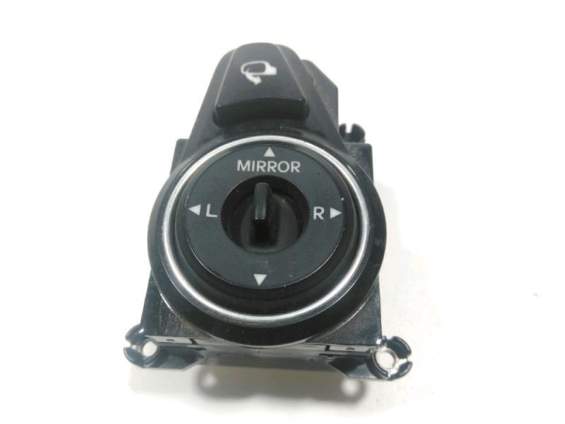 Commande retroviseurs HYUNDAI I 40 BREAK Diesel - 1