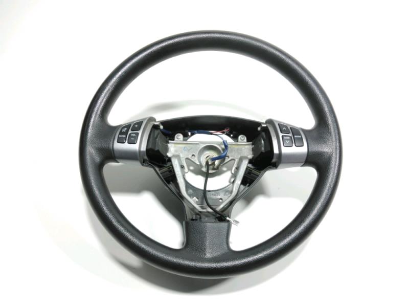 Volant SUZUKI SWIFT 3 Essence - 1