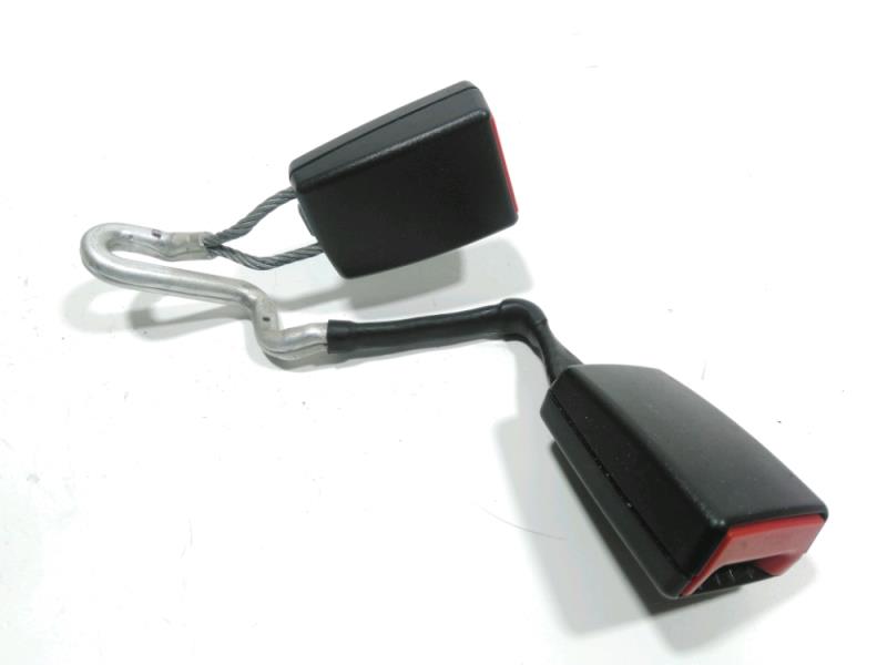 Attache ceinture arriere gauche AUDI A3 - 2 Diesel - 1
