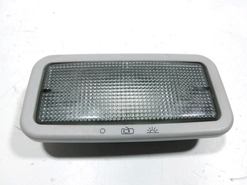 Eclairage de plafonnier VOLKSWAGEN POLO 3 Essence - 1