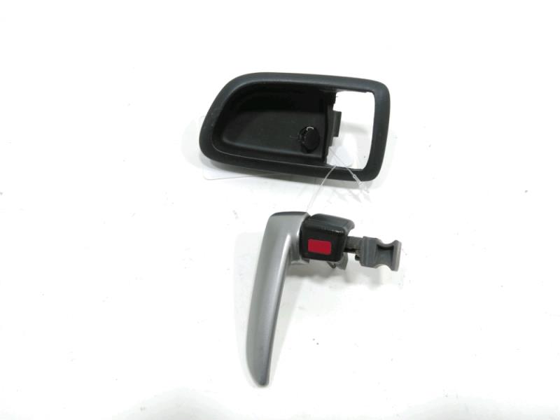 Poignee interieur avant gauche MAZDA 2 - 1 Essence - 1