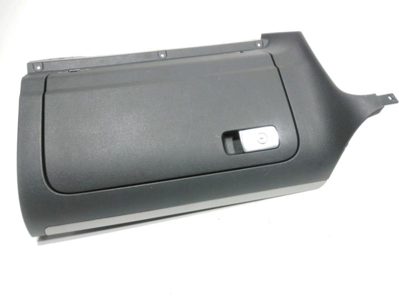 Boite a gants VOLKSWAGEN GOLF 5 Diesel - 1