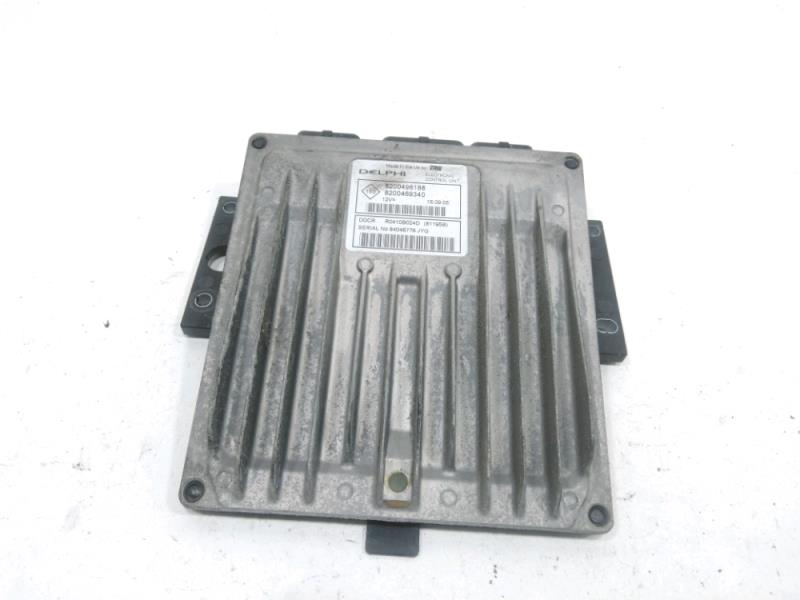 Calculateur RENAULT SCENIC 2 Diesel - 1