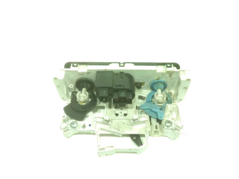 Commande chauffage SUZUKI  Essence - 1