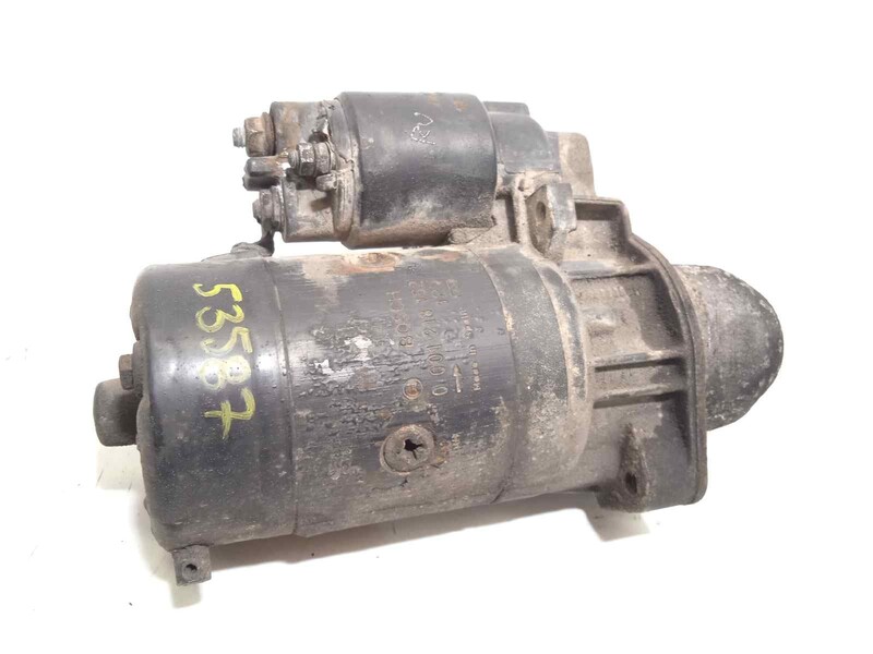 Emblème Renault Twingo II 1.2 - 8200466221 Emblème Renault Twingo II 1.2 - 8200466221