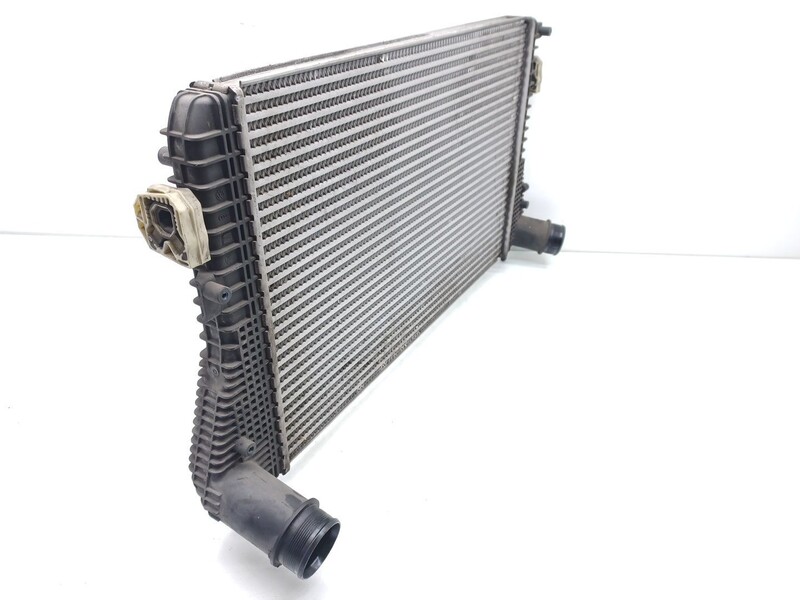 Echangeur air (Intercooler) VOLKSWAGEN SHARAN (7N1) * Diesel - 1