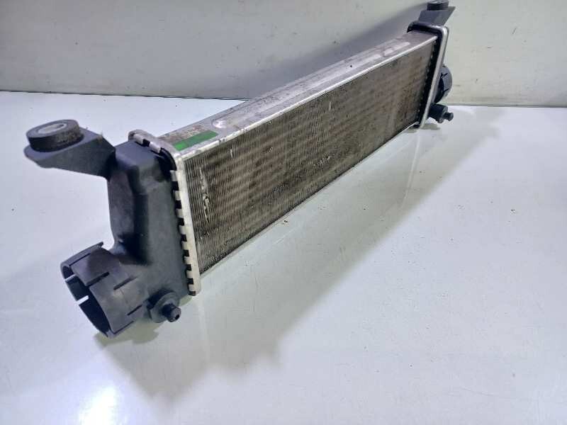Scambiatore aria (Intercooler) MERCEDES-BENZ VANEO (W414) FURGONETA COMPACTA 1.7 CDI Vaneo Diésel - 1