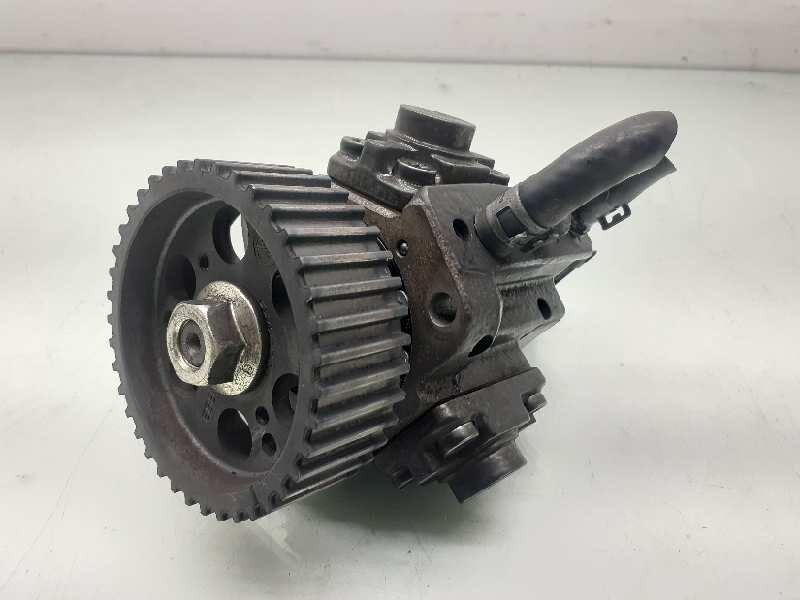 Pompe à injection OPEL INSIGNIA BERLINA Cosmo 4X4 Diesel - 1