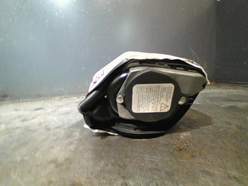 Ceinture avant gauche