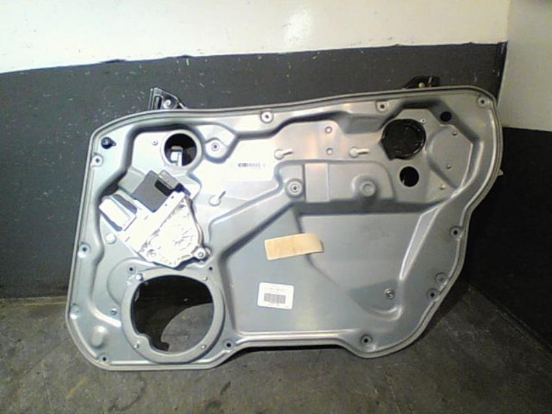 Leve vitre electrique avant droit