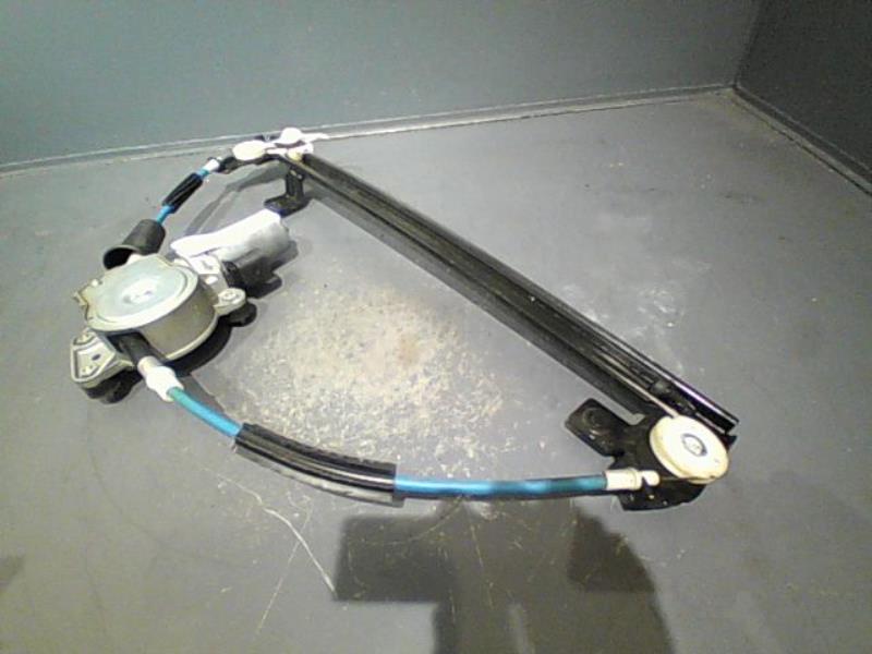 Leve vitre electrique avant gauche