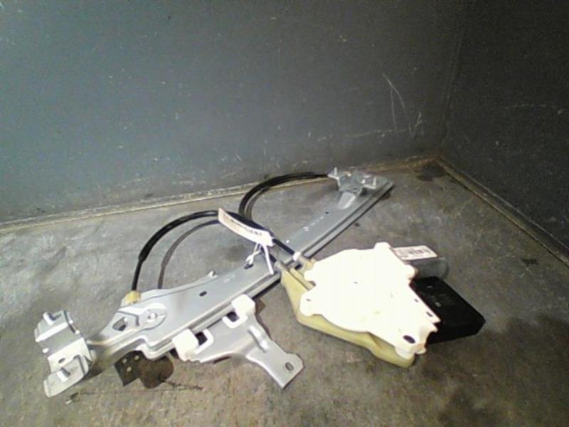 Leve vitre electrique arriere gauche